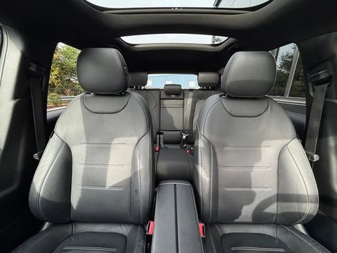 Certified 2021 Mercedes-Benz GLB 250 4MATIC image 66