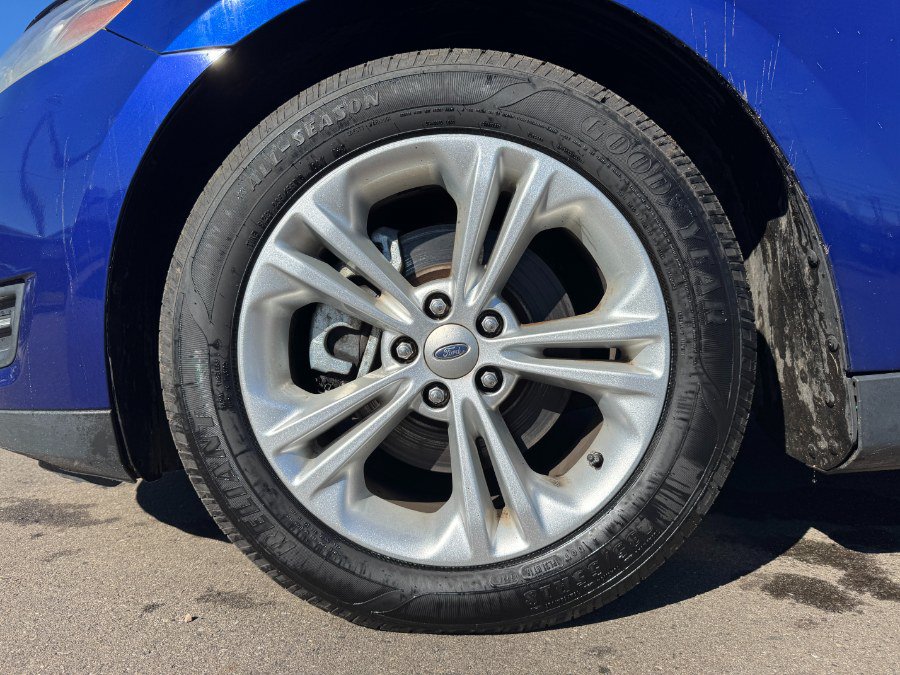 Used 2013 Ford Taurus SEL FWD image 13