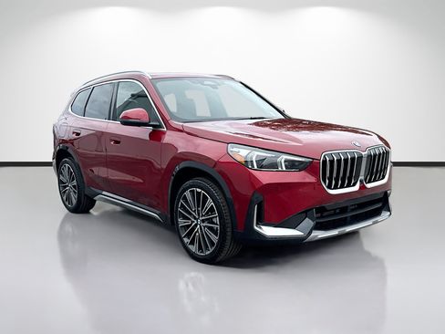 New 2026 BMW X1 xDrive28i w/ Technology Package AWD/4WD image 1