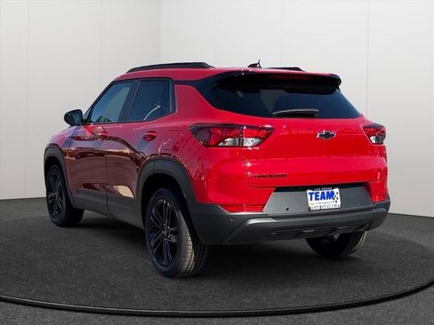 New 2026 Chevrolet TrailBlazer LT w/ Convenience Package FWD image 4