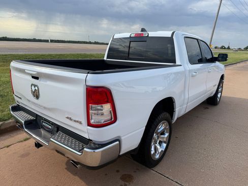 Used 2022 RAM 1500 Big Horn AWD/4WD image 3
