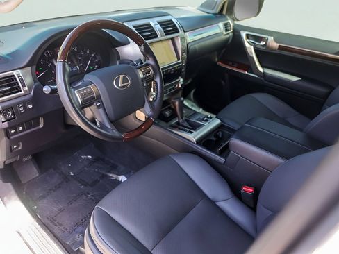 Used 2019 Lexus GX 460 Premium AWD/4WD image 12