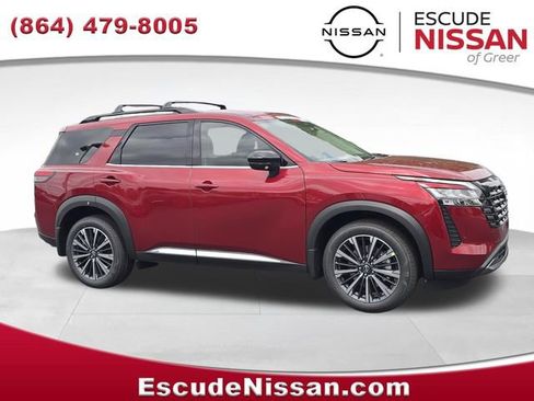 New 2026 Nissan Pathfinder Platinum AWD/4WD image 1
