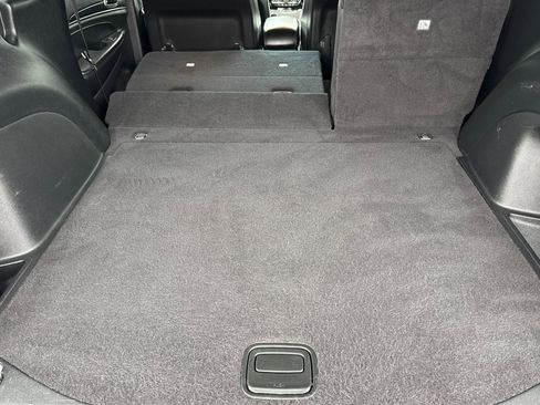 Used 2021 Jeep Grand Cherokee Limited w/ Trailer Tow Group IV image 19