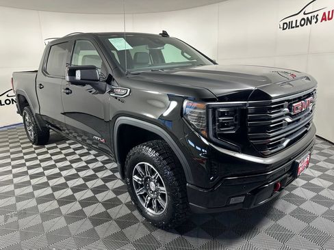 Used 2025 GMC Sierra 1500 AT4 AWD/4WD image 9