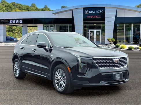 Used 2025 Cadillac XT4 Premium Luxury AWD/4WD image 1