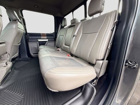 Used 2018 Ford F150 Lariat RWD image 15