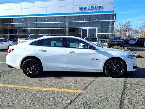 Certified 2023 Chevrolet Malibu LT w/ Redline Edition image 8