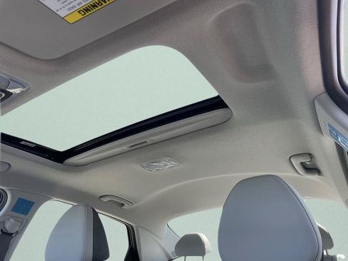 New 2026 Hyundai Elantra Limited FWD image 29