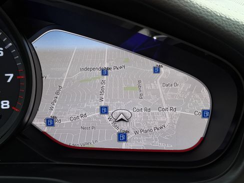 Used 2023 Porsche Panamera 4 Platinum Edition image 93