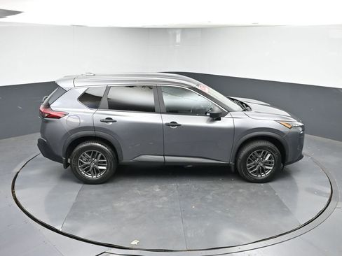 Used 2021 Nissan Rogue S image 39