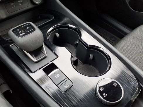 Used 2026 Nissan Rogue SV image 24