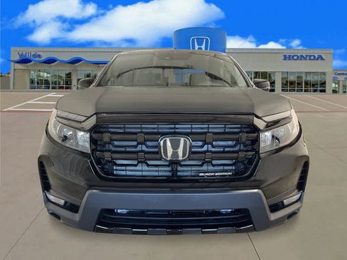 New 2026 Honda Ridgeline Black Edition image 9