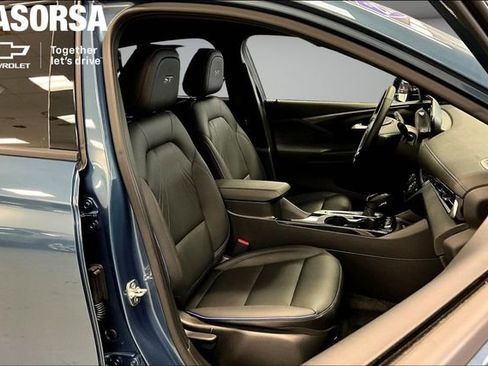 Certified 2024 Buick Envista Sport Touring w/ Convenience I Package FWD image 7