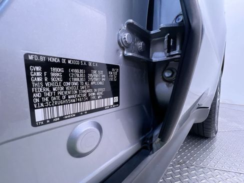 Used 2022 Honda HR-V EX image 43