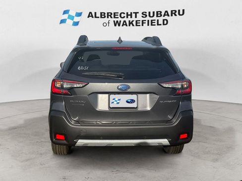 New 2025 Subaru Outback Limited image 4