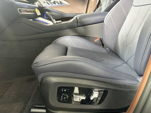 New 2026 BMW XM Label Red image 12