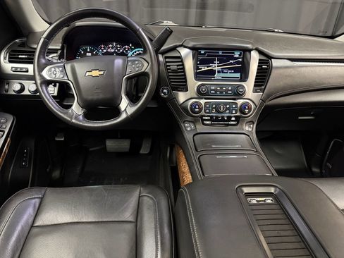Used 2016 Chevrolet Suburban LTZ image 16