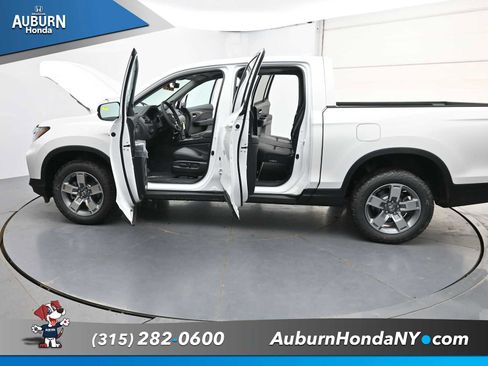 New 2026 Honda Ridgeline RTL image 34