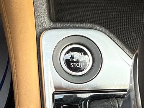 New 2025 Nissan Sentra SV w/ SV Premium Package image 29