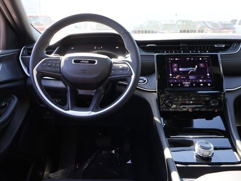 New 2026 Jeep Grand Cherokee Laredo X image 19