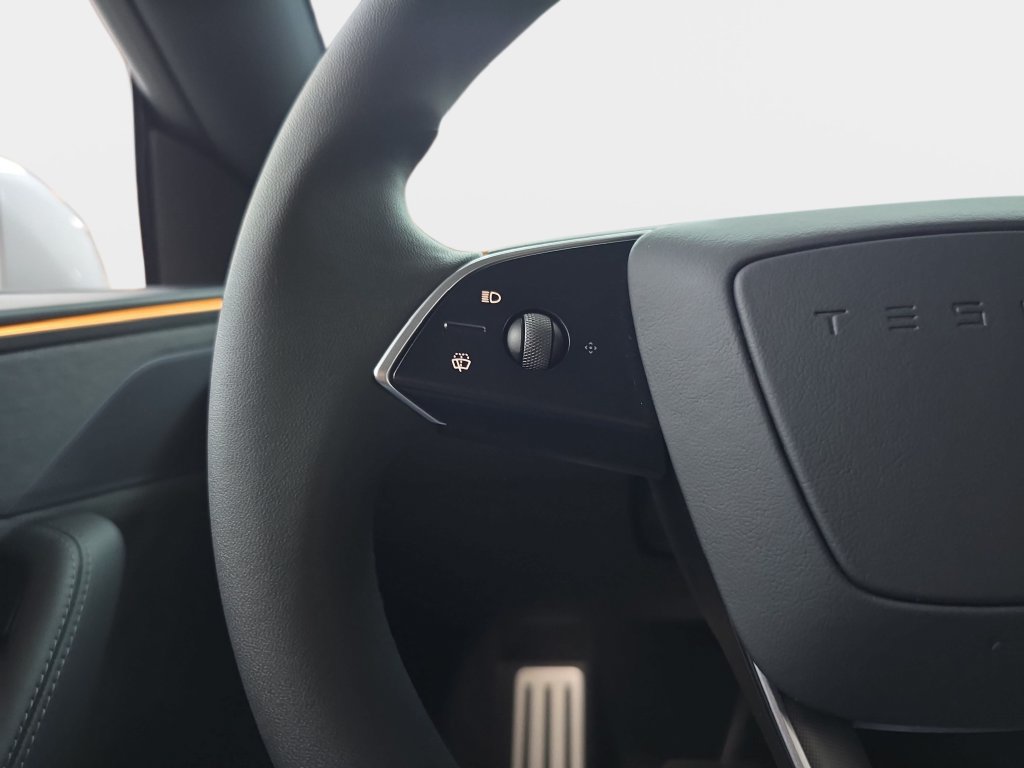 Used 2026 Tesla Model Y AWD image 20