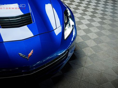 Used 2016 Chevrolet Corvette Stingray 2LT w/ 2LT Preferred Equipment Group image 57