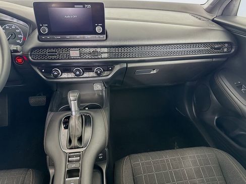Used 2024 Honda HR-V Sport image 27