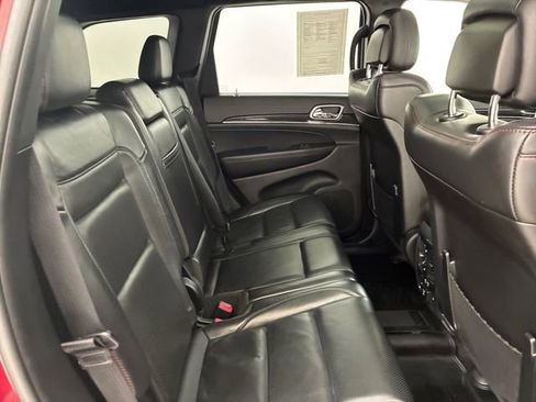Used 2018 Jeep Grand Cherokee Trailhawk w/ Trailhawk Luxury Group image 16