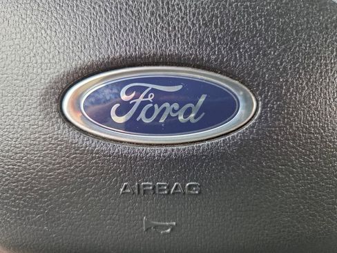 Used 2025 Ford F250 XLT AWD/4WD image 27