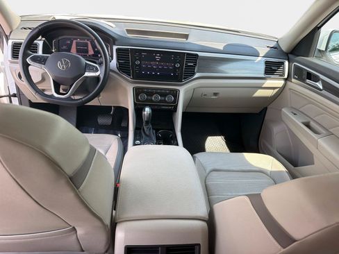 Used 2021 Volkswagen Atlas SEL Premium AWD/4WD image 17