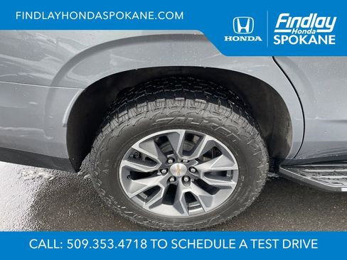 Used 2021 Chevrolet Tahoe LT w/ LT Signature Package image 4