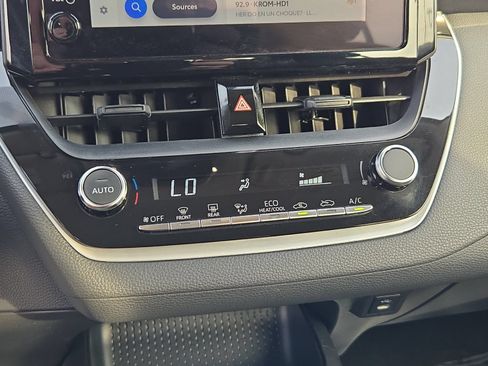 Certified 2025 Toyota Corolla LE FWD image 18