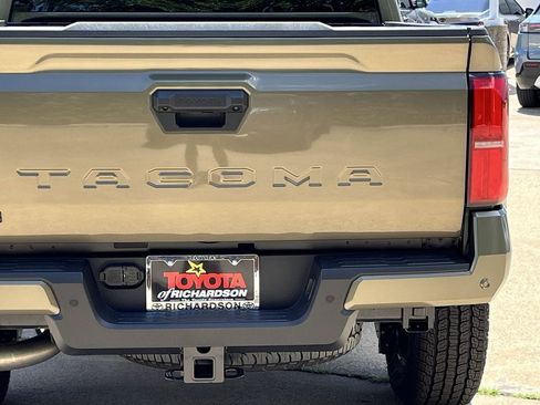 New 2026 Toyota Tacoma TRD Off-Road AWD/4WD image 6