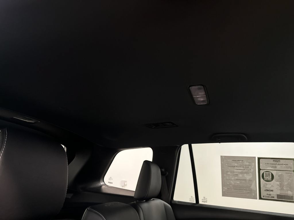 Used 2024 Honda Passport EX-L image 92