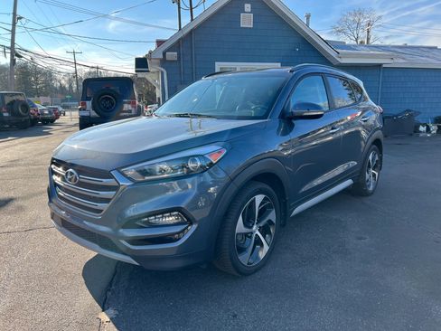 Used 2017 Hyundai Tucson Limited w/ Limited Ultimate Package 03 image 2