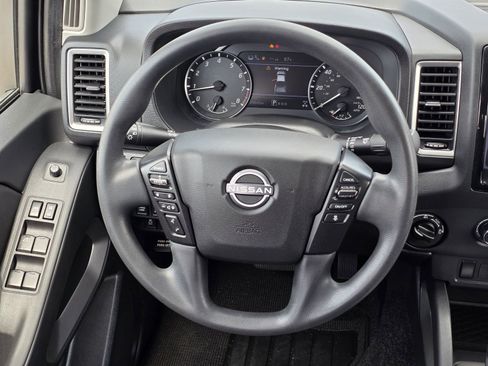 Certified 2023 Nissan Frontier SV w/ Technology Package AWD/4WD image 25