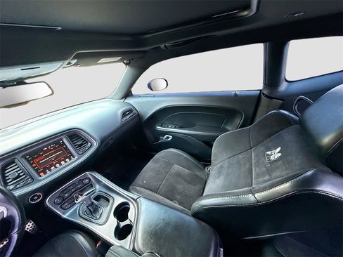 Used 2016 Dodge Challenger R/T Scat Pack image 24