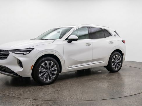 Used 2024 Buick Envision Preferred AWD/4WD image 3