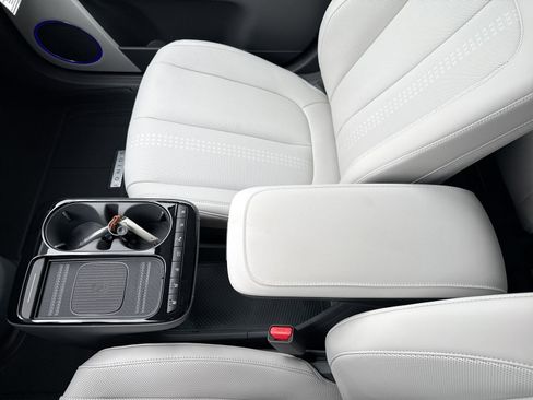 New 2026 Hyundai Ioniq 5 Limited image 23