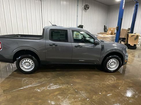 New 2026 Ford Maverick XL image 4