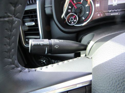 Used 2024 RAM 3500 Laramie w/ Sport Appearance Package image 31