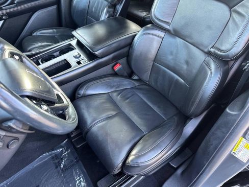 Used 2021 Lincoln Aviator Reserve w/ Equipment Group 210A AWD/4WD image 22