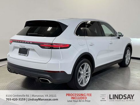 Used 2023 Porsche Cayenne Platinum Edition AWD/4WD image 8