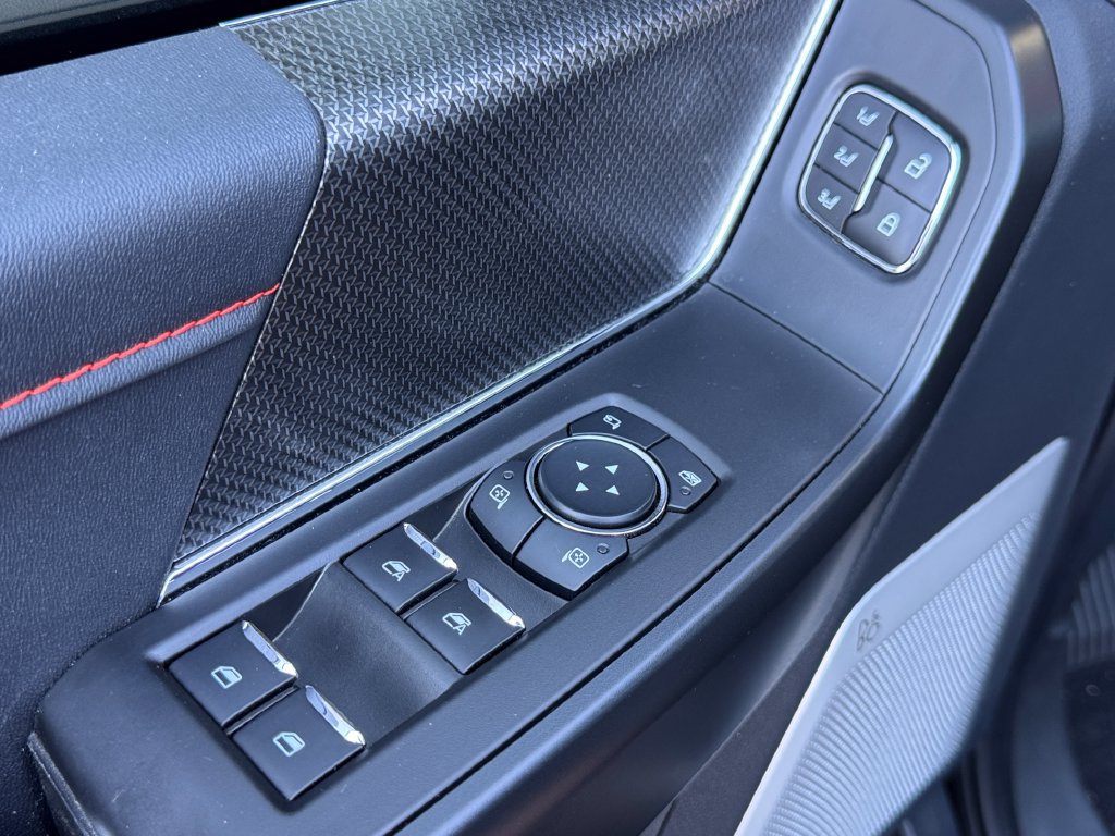 Used 2025 Ford F150 Raptor AWD/4WD image 17