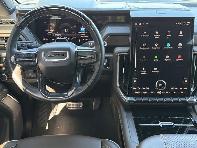Used 2025 GMC Yukon Denali Ultimate AWD/4WD image 29