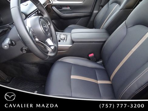 Used 2026 MAZDA CX-90 3.3 Turbo S w/ Premium Plus AWD/4WD image 11