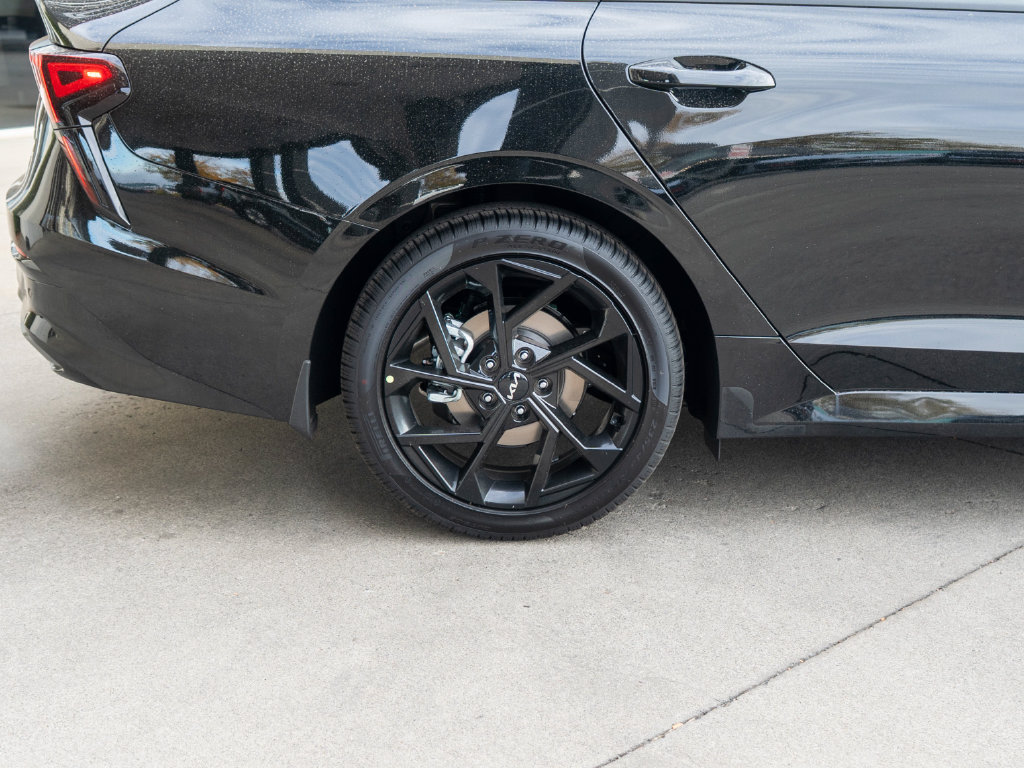 New 2027 Kia K5 GT-Line AWD/4WD image 32