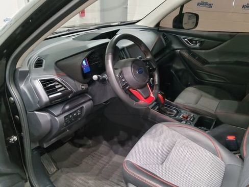 Used 2023 Subaru Forester Sport image 9