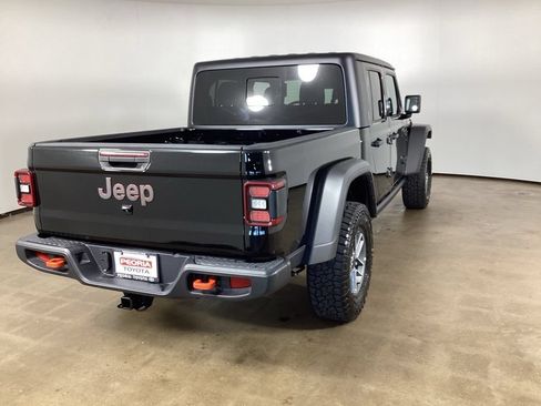 Used 2026 Jeep Gladiator Mojave AWD/4WD image 6